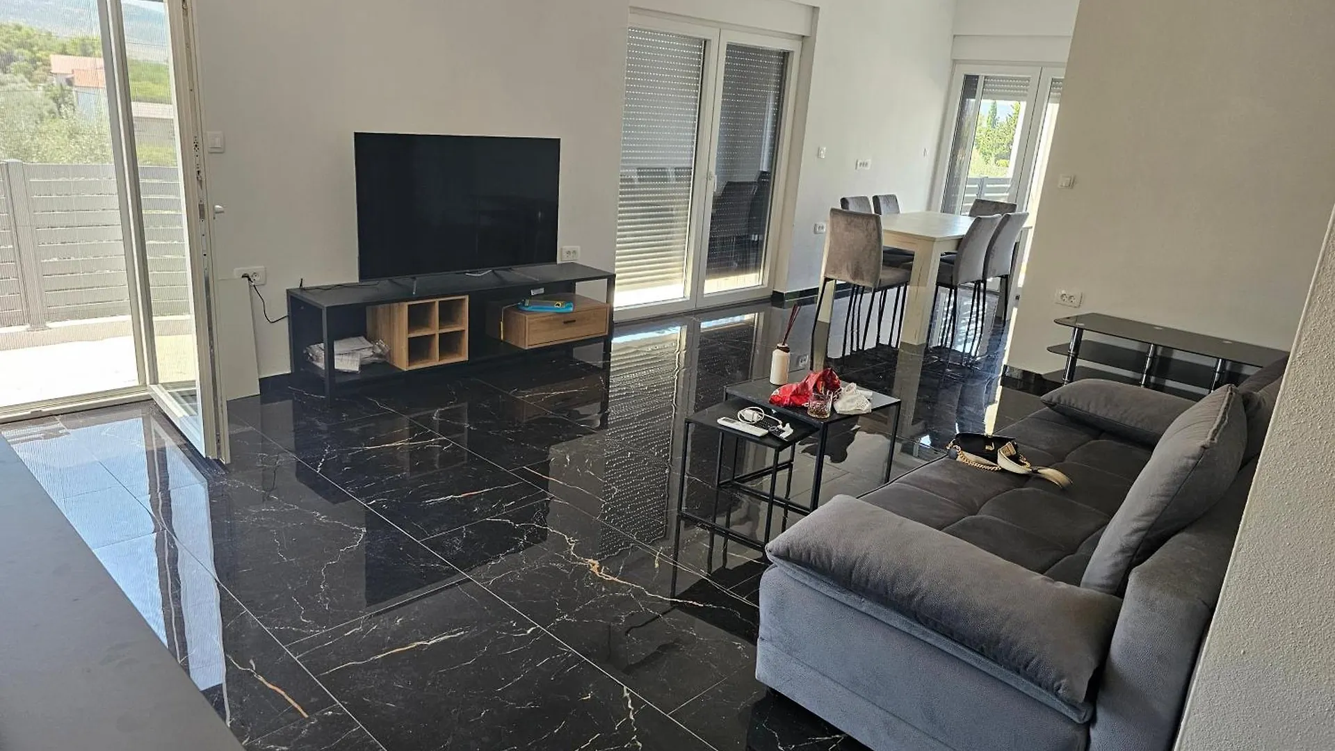 Apartment Apartman Irina Seline